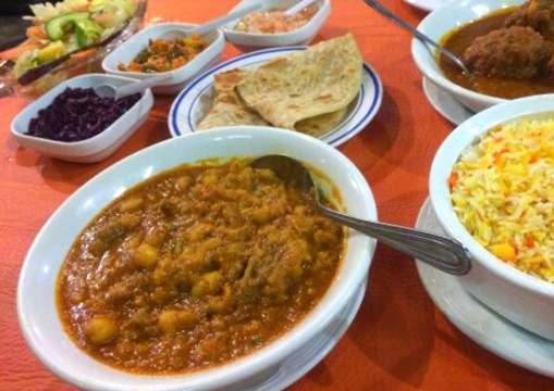 Taste traditional Cape Malay food on Cape Town Tour 